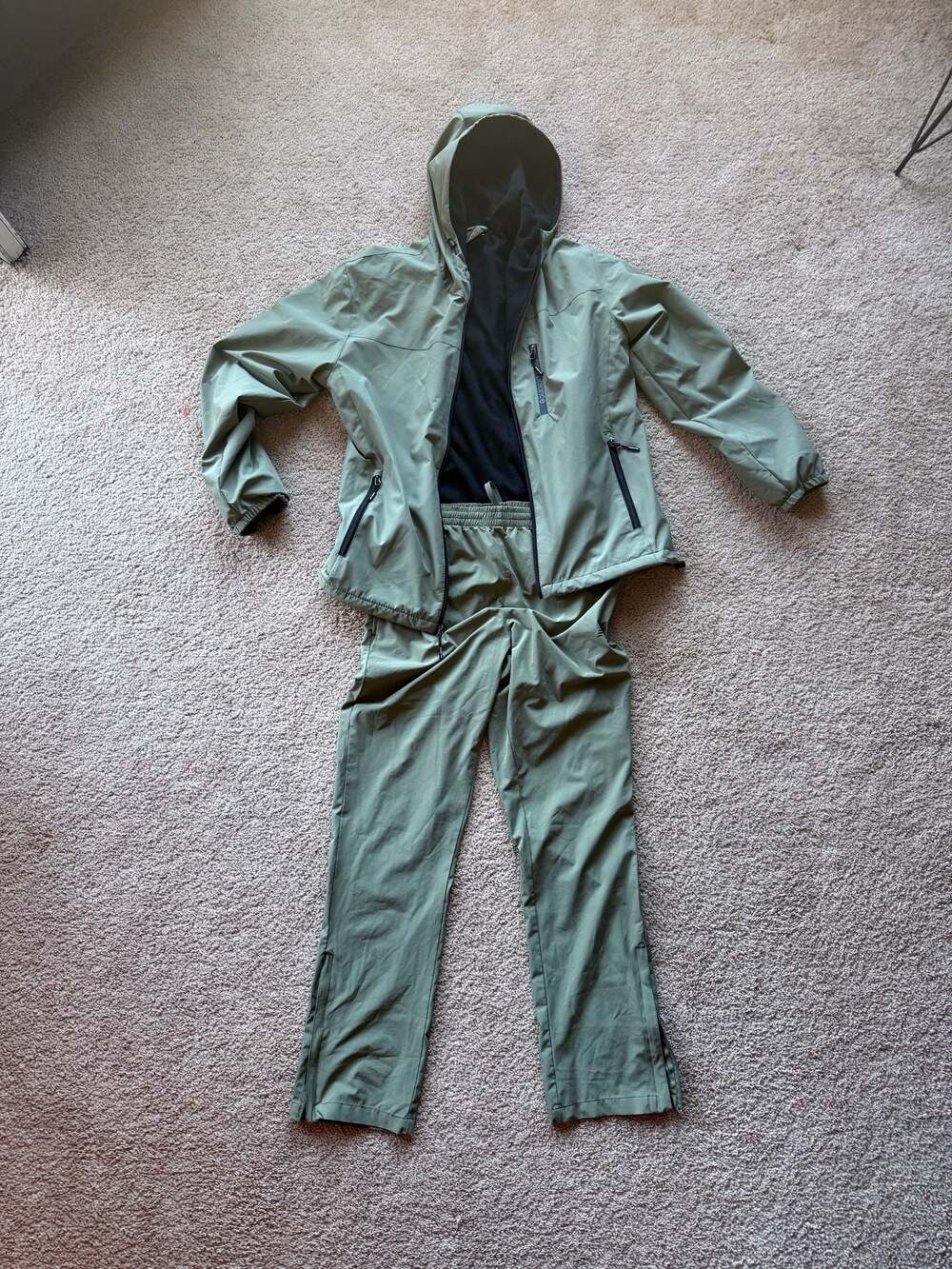 New Balance Green Softshell Hooded Jacket and Pants Tracksuit Set